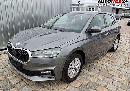 Skoda Fabia Sondermodell 130 Jahre 1.0 MPI 80 PS Virtuell C...