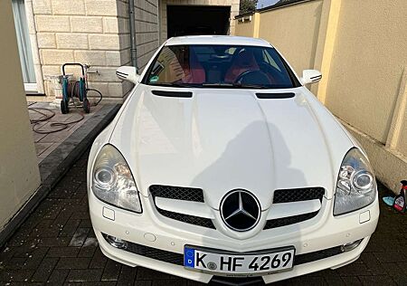 Mercedes-Benz SLK 300 7G-TRONIC