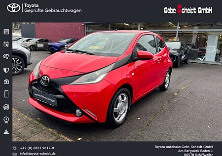 Toyota Aygo X-Play Touch 1.0 Klimaanlage Rückfahrkamera Blueto