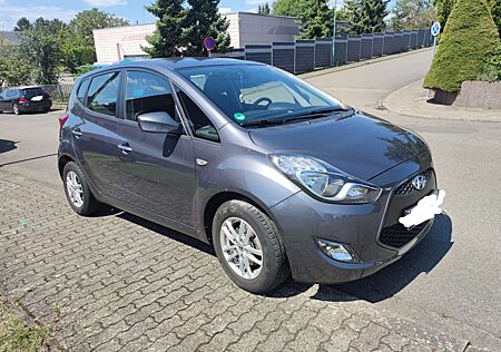 Hyundai ix20 1.6 blue Space