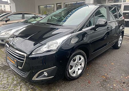 Peugeot 5008 Active 1.6 hdi,Panorama,Navi,PDC Kamera