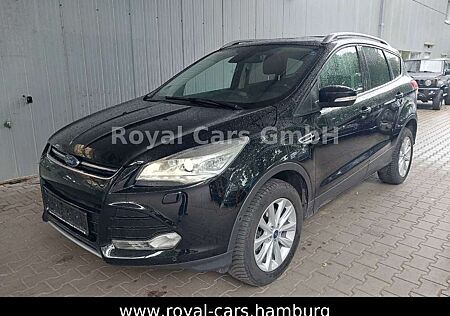 Ford Kuga Titanium NAVI*PANO*LEDER*XENON*CAM*PDC*SHZ*