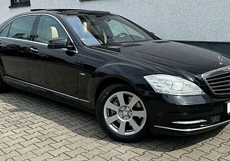 Mercedes-Benz S 350 BlueTec Long Leder/Xenon/Memory/Pano/Distr