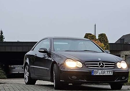 Mercedes-Benz CLK 320 Coupe CDI 7G-TRONIC Avantgarde DPF