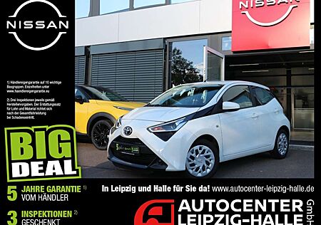 Toyota Aygo 1.0 x-Play Klima DAB Bluetooth USB TÜV neu