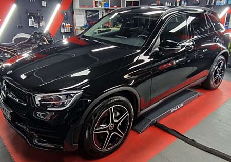 Mercedes-Benz GLC 220 d 4Matic 9G-TRONIC AMG Line