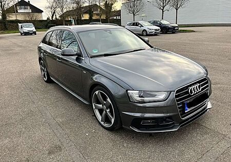 Audi A4 S line Sportpaket / plus