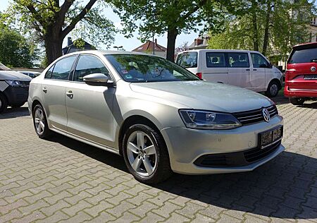 VW Jetta Volkswagen 1.4 TSi,Comfortl,Navi,Klimaut,Sitzhz,Ahk