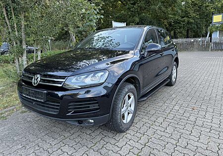 VW Touareg Volkswagen V6 TDI BMT Leder / Navi / Anhängerkupplung