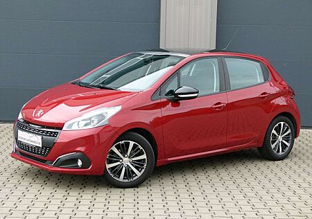 Peugeot 208 Active Kamear PDC Alu Tempom Sitzheiz. Panor