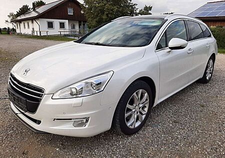 Peugeot 508 SW 2.0 HDI Allure Leder Navi SHZ LED Panoram