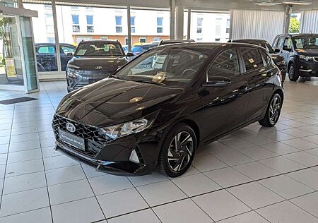 Hyundai i20 Connect & Go *Navi*Kamera*Bose*LHZ*SHZ*