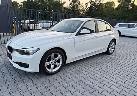 BMW 320 d. lim. *Klima*Navigation*M Sportpaket Fahrw