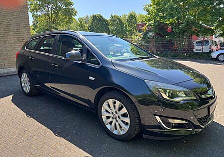 Opel Astra J Sports Tourer Exklusiv/Euro6/Navi/