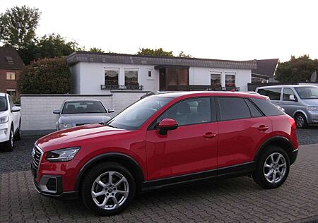 Audi Q2 1.6 TDI,Climatronic,Navi,Pano,VolldigitalesCockpit