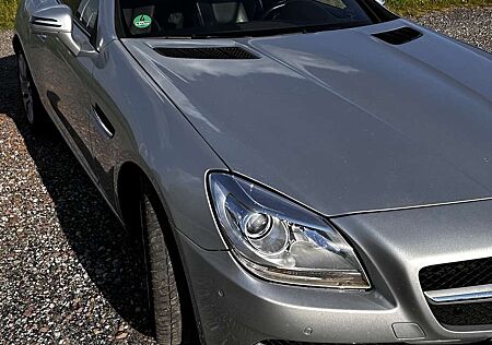 Mercedes-Benz SLK 200