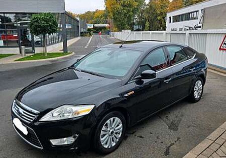 Ford Mondeo 2.0 Ghia
