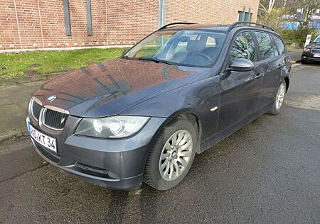 BMW 320 d Touring Klimaautomatik/Sitzheizung/Alu