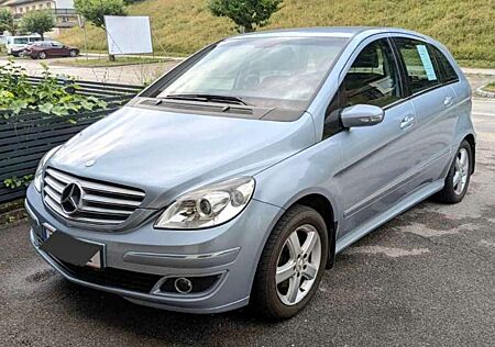 Mercedes-Benz B 180 CDI