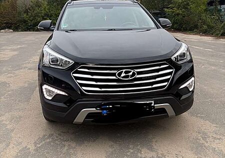 Hyundai Grand Santa Fe 2.2 CRDI 4WD Automatik Premium