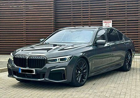 BMW 750Li 750 xDrive Individual B&W