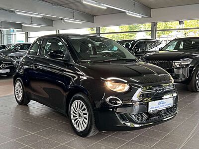 Fiat 500e Red Komfort + Batteriezertifikat 98,5%