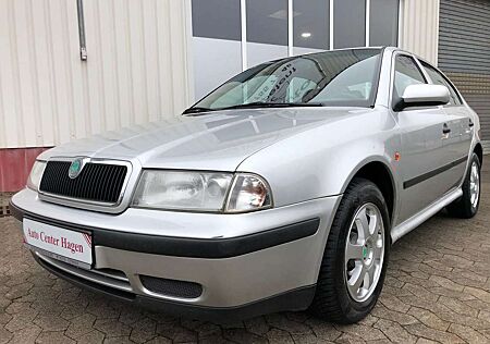 Skoda Octavia 2.0 Ambiente Automatik/Klima/SHZ/1.Hand