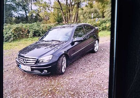 Mercedes-Benz 180 CLC, AMG Ausstattung