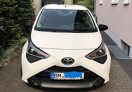 Toyota Aygo (X) Business