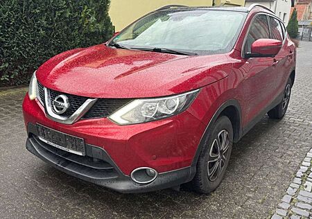 Nissan Qashqai N-Connecta*Kam*Pano*Navi*