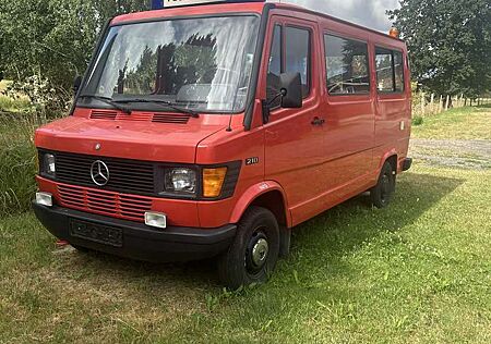 Mercedes-Benz T1 210 601.067