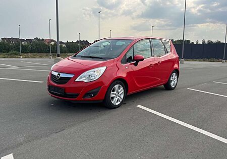 Opel Meriva B 1.4 Design Edition TÜV 05/2027