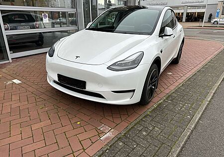 Tesla Model Y Long Range Dual Motor AWD