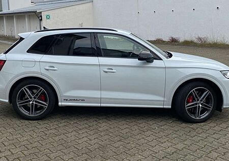 Audi SQ5 TDI quattro tiptronic