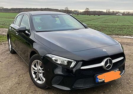 Mercedes-Benz A 200 Progressive*Display*digital*LED*Pano*Navi