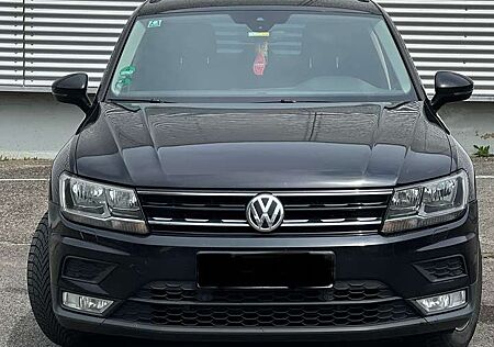 VW Tiguan Volkswagen 2.0 TDI SCR DSG ACC Highline FESTPREIS‼️