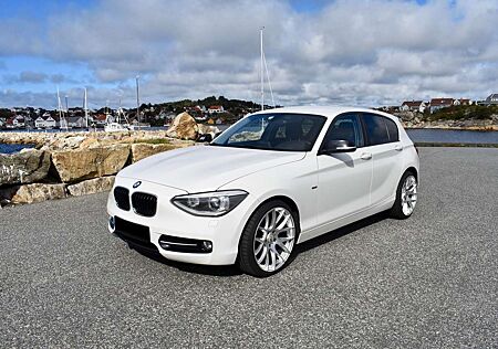 BMW 114i 114 Sport Line