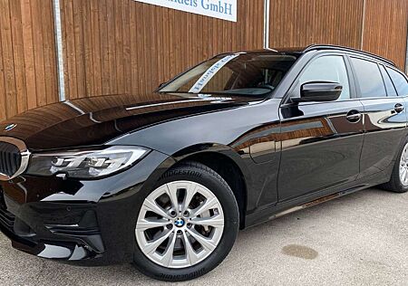 BMW 330 eA Tour. Sport Boost T Leder SHZ Advantage