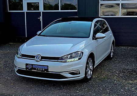 VW Golf Volkswagen Sound, Digital Tacho, Panorama, Navi, PDC, ACC