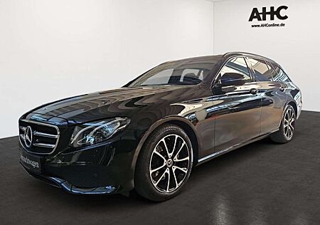 Mercedes-Benz E 200 dT Avantg. Night AHK Totwi. SHZ LED Navi