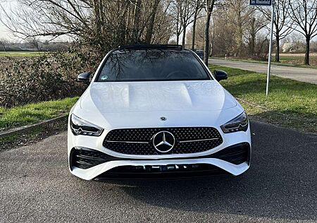 Mercedes-Benz CLA 220 4Matic 8G-DCT AMG Line Advanced Plus