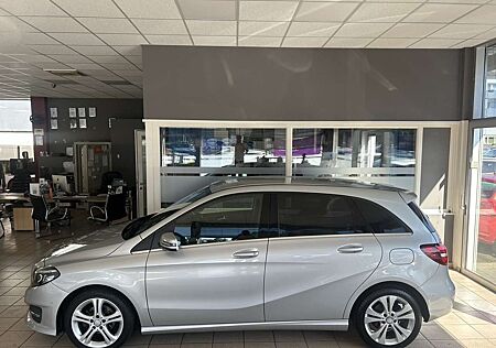 Mercedes-Benz B 180 d Autom T-Leder 4S SHZ Navi LED PDC Klima