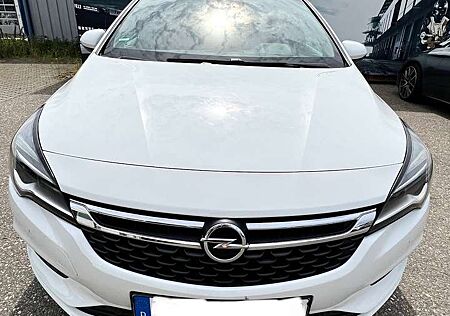 Opel Astra 1.6 CDTI Sports Tourer Active