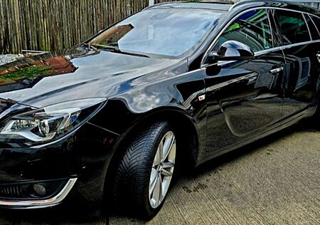 Opel Insignia 2.0 CDTI 4x4 Sports Tourer Aut. Sport