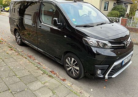 Toyota Pro Ace Proace Proace 2,0-l-D-4D L2 (8-Si.) Autm.Verso Team Deut.