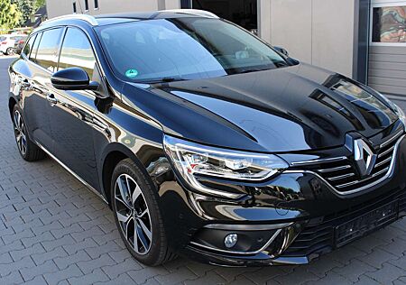 Renault Megane IV Aut. BOSE-Edition Navi/Leder/CarPlay/SHZ/Kamera