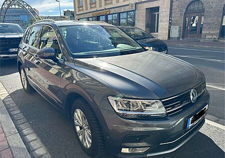 VW Tiguan Volkswagen 2.0 TDI SCR 4Motion Sound