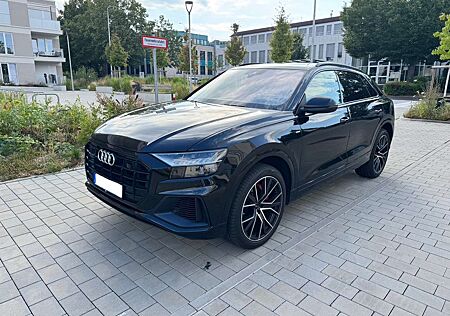 Audi Q8 50 TDI quattro tiptronic