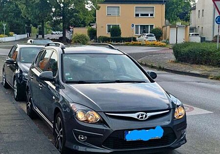 Hyundai i30 i30cw 1.6 Automatik Comfort