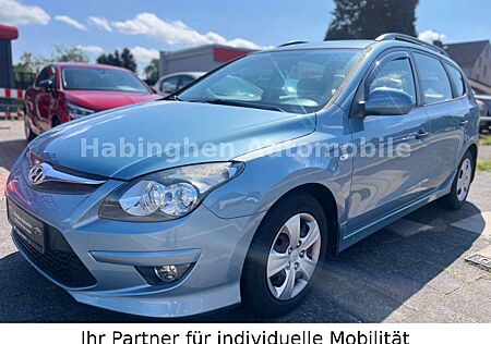 Hyundai i30 CW blue 1.4 Comfort